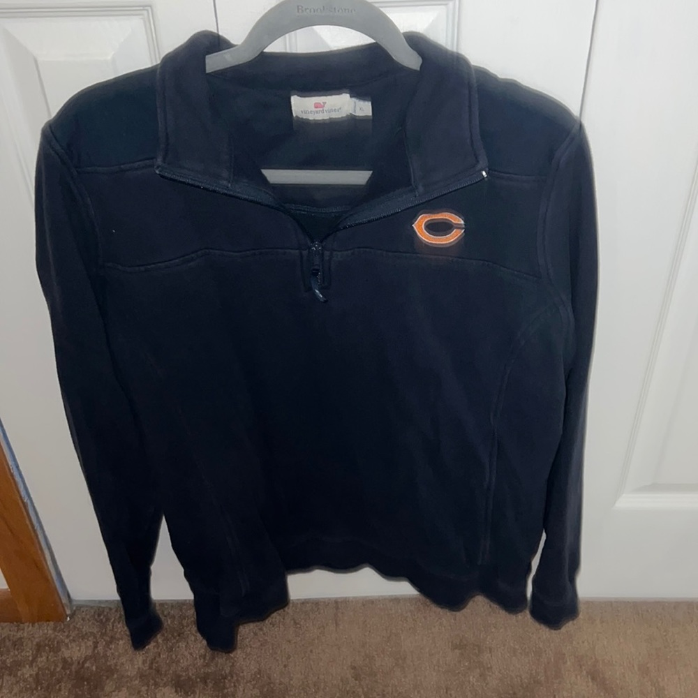 Women’s vineyard vine Chicago bears half zip.